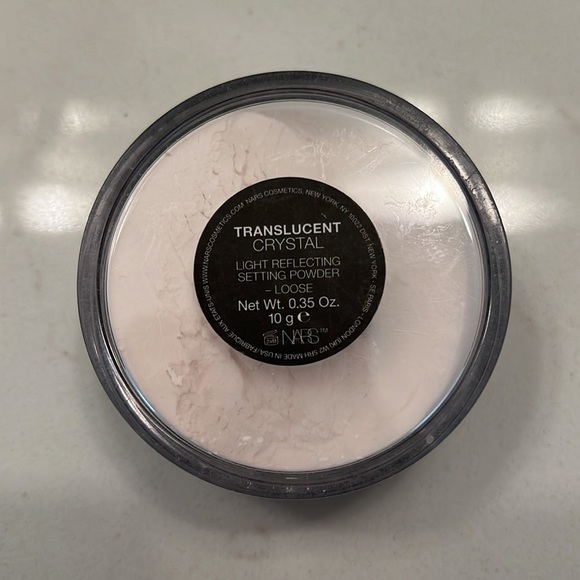 Nars Translucent Crystal Light Reflecting Setting Powder Loose - Picture 3 of 5